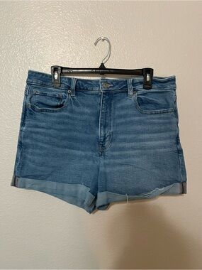 American Eagle Outfitters Blue Denim Roll-Cuff Shorts
